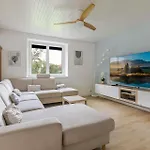Holiday home Le Nid De Cigognes, Jardin, Piscine & Cinema 20 Min Europa-park *